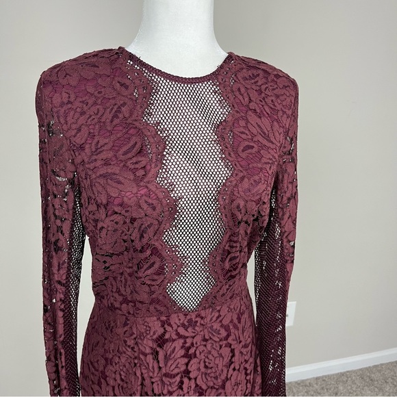 TOBI RAVEN WINE LACE BODYCON LONG SLEEVE MINI DRESS PLUNGE ILLUSION NECK LARGE - Picture 8 of 16